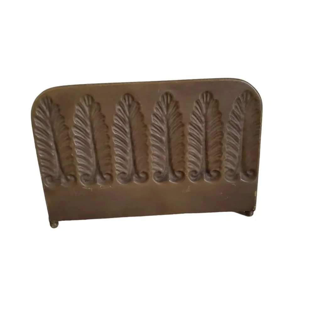 Pier 1 Metal Feather Mail Sorter Holder